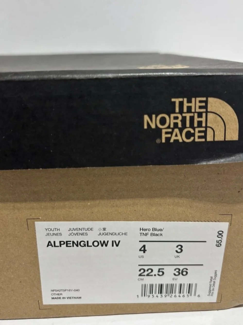 The North Face Big Kids’ Alpenglow IV Winter Boots Blue, Girls’ Size 4 M